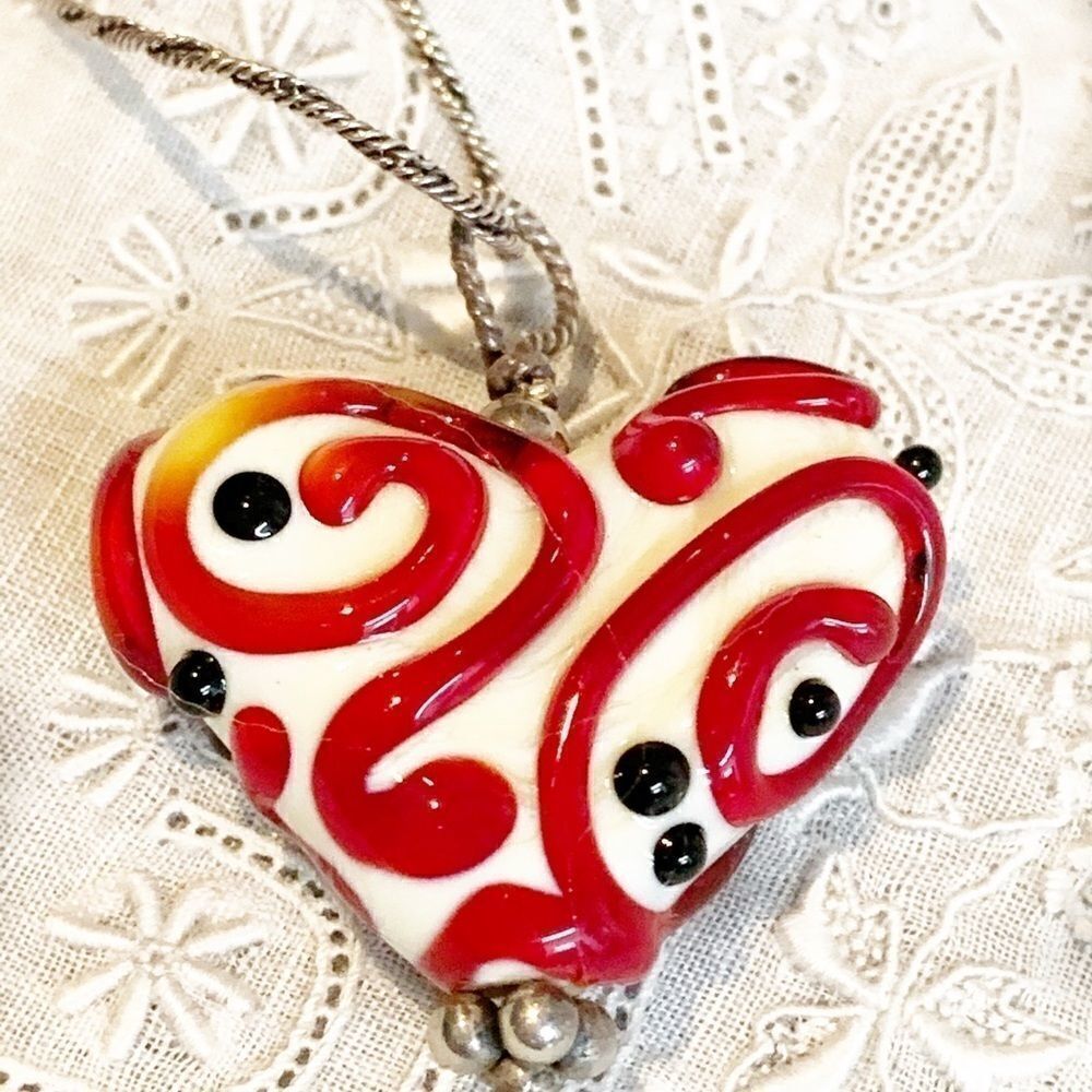 Murano glass hand made lampwork heart twisted sterling chain red white black - Picture 2 of 6